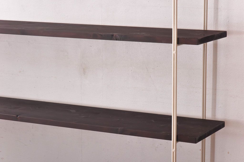 ラフジュ工房オリジナル　ホワイト　ペイント薄型アイアンラック【中】(陳列棚、飾り棚)